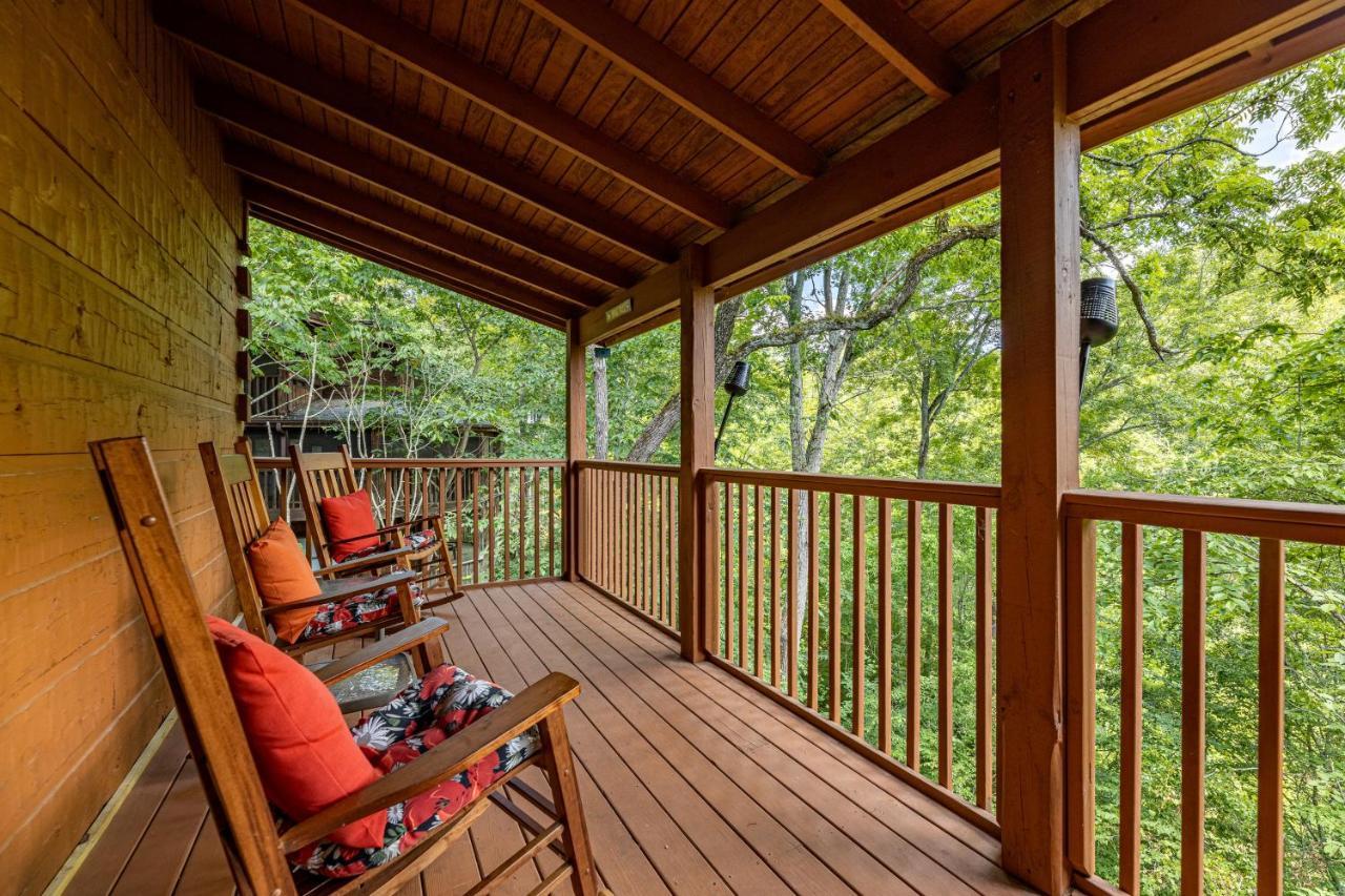 Firefly Hollow Cabin - Smoky Mountains - Soaky Mountain Water Park - Sevierville Convention Center Пиджен-Фордж Экстерьер фото